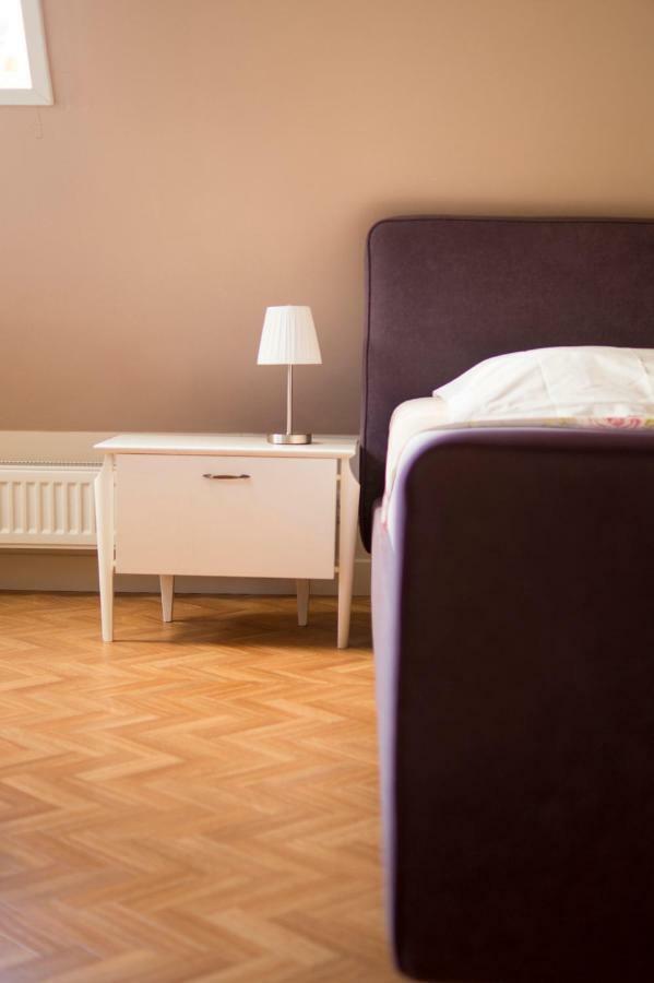 Bij De Buren Enkhuizen Exteriör bild